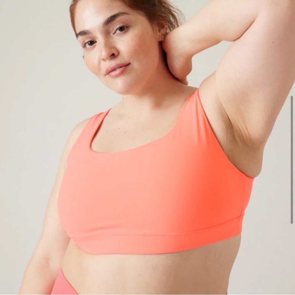 Athleta Exhale Printed Sports Bra Sunset Glow Strappy 1X New Condition
